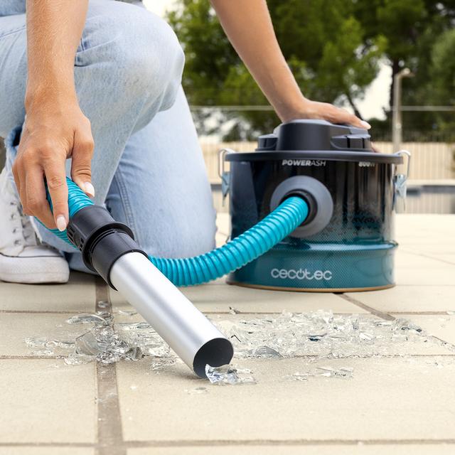 Conga Ash 2000 Home Aspirador de cenizas con gran poder de succión con 14 kPa para una limpieza profunda.