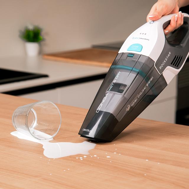 Conga Rockstar Hand 8,4 V Aspirador de mano con batería de Ion-Litio 8,4 V*MAX. Tecnología ciclónica sin bolsas. Para sólidos y líquidos. Depósito de 500 ml. Apto para todas las superficies.