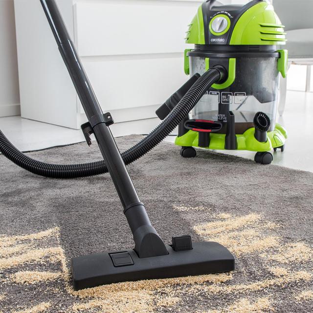 Wet&Dry T Aspirador de sólidos y líquidos con 1200 W de potencia. Aspirador de sólidos y líquidos